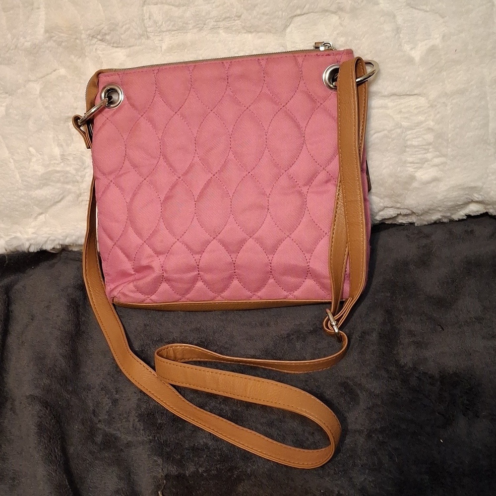 Lily Bloom pink quilted sling crossbody bag 9.5x8 - Picture 3 of 4